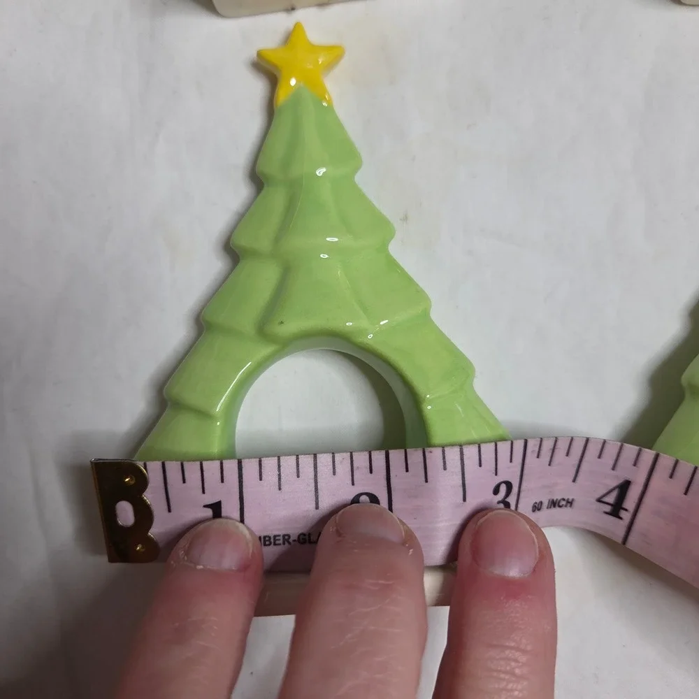 Set of 4 Ceramic Christmas Tree Napkin Rings Holders Light‎ Green Gold Star Top
